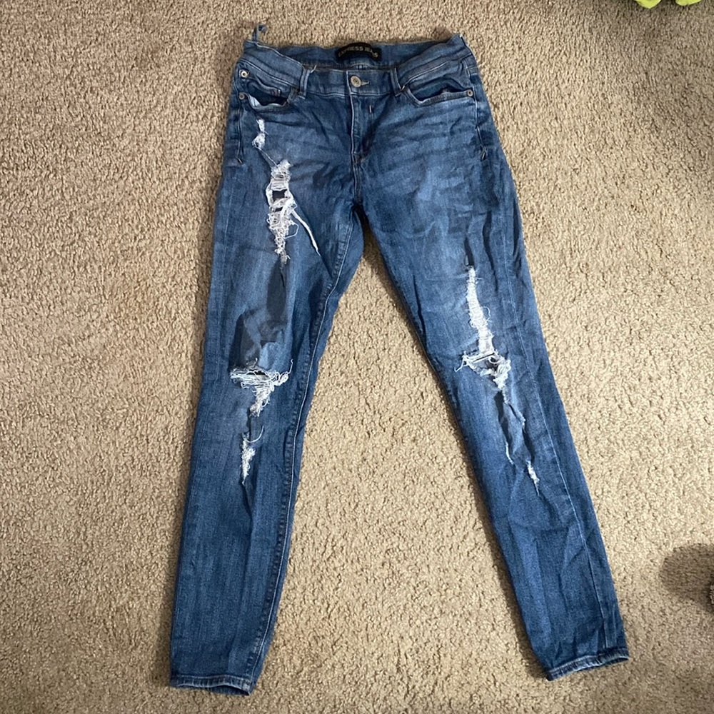 ripped skinny jeans from express